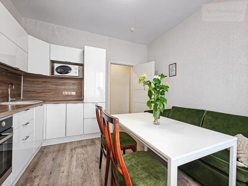 улица Сакко и Ванцетти, 77