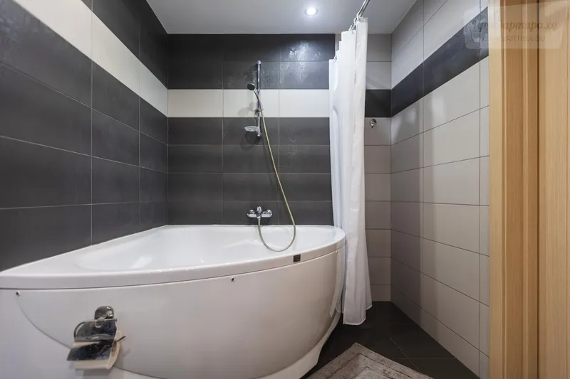 улица Молокова, 28