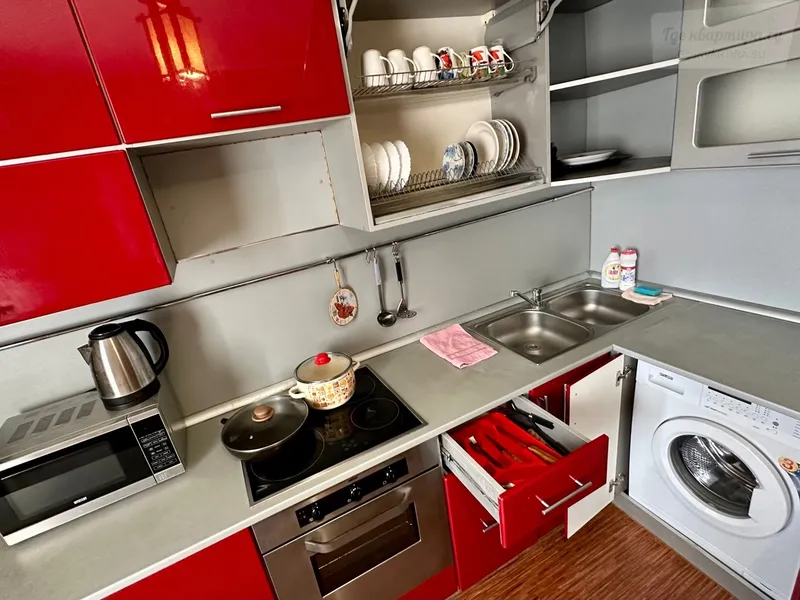 улица 50 лет Октября, 1А