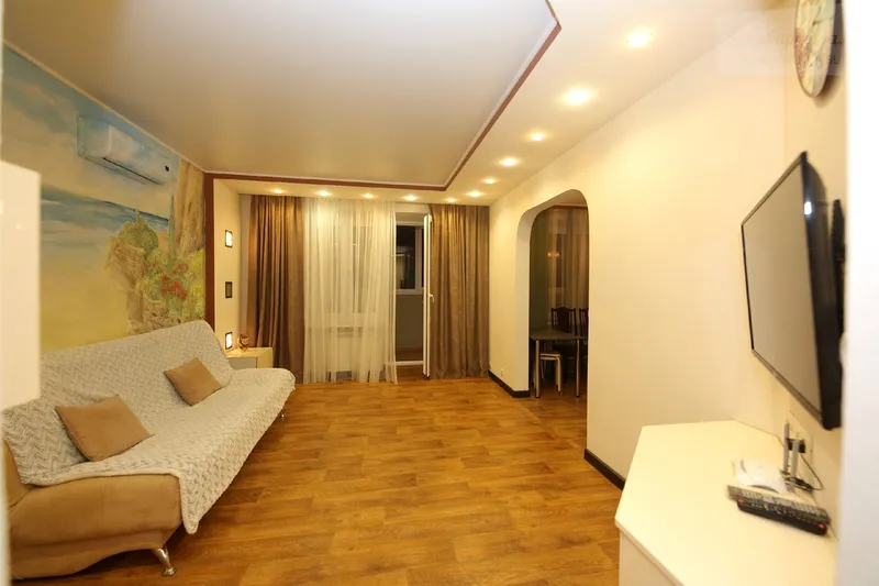 Комсомольская улица, 75