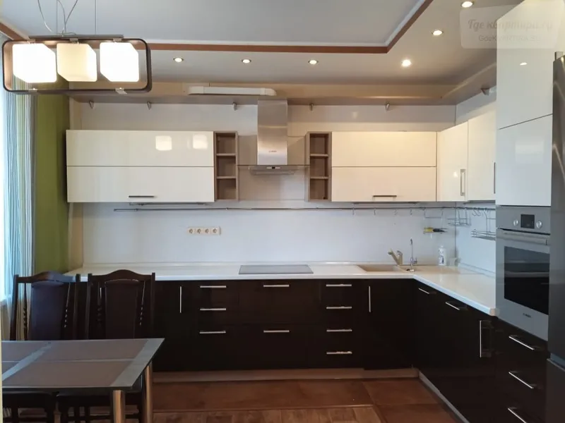 Комсомольская улица, 75