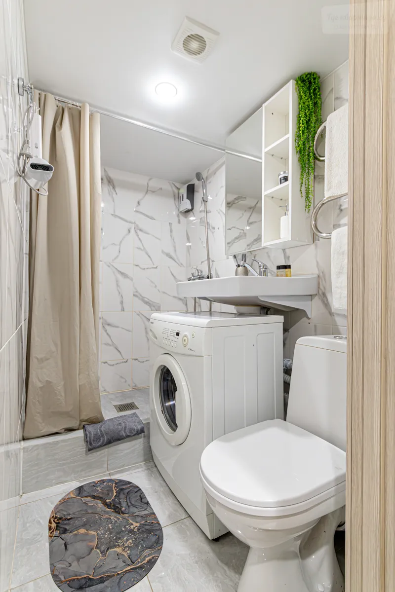 10-я линия Васильевского острова, 5/37