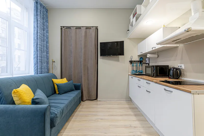 10-я линия Васильевского острова, 5/37