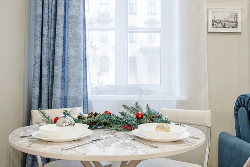 10-я линия Васильевского острова, 5/37