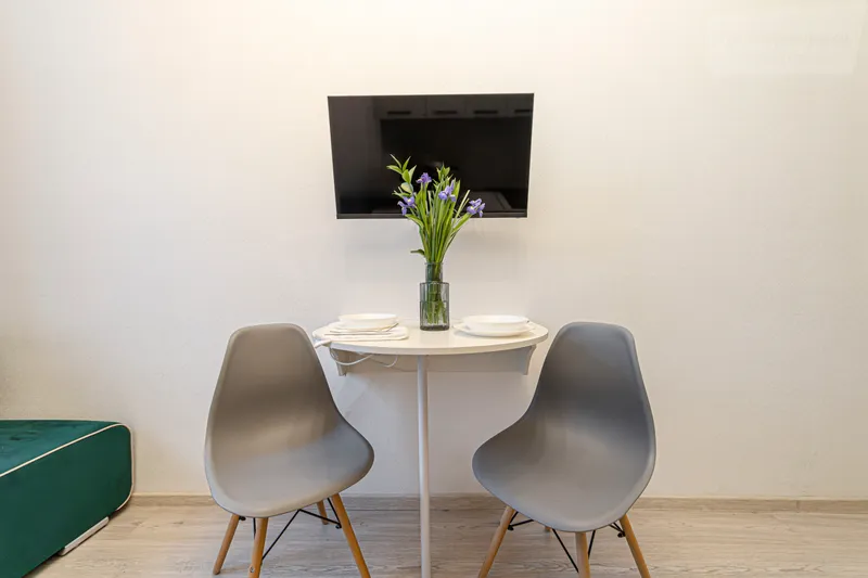 10-я линия Васильевского острова, 5/37