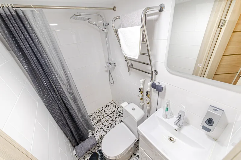 10-я линия Васильевского острова, 5/37