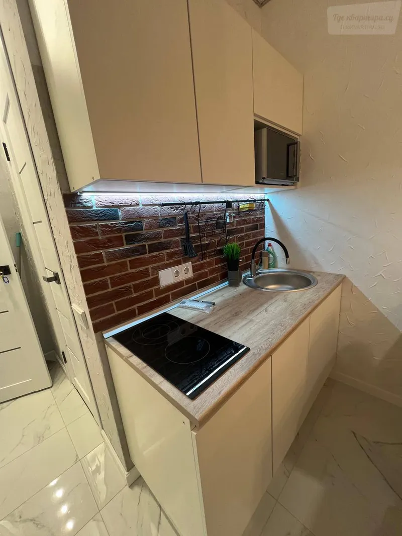 Новоостаповская улица, 20