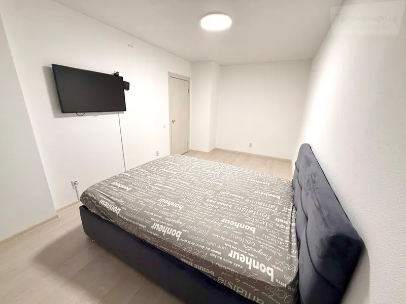 улица Прониной, 43