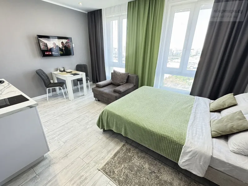 Новгородская улица, 3