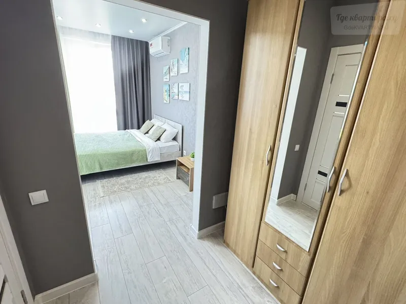 Новгородская улица, 3