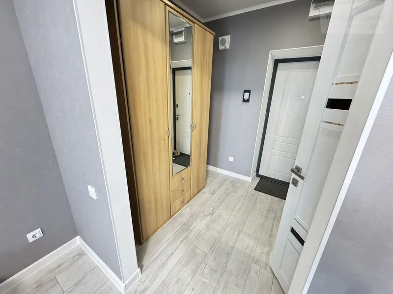 Новгородская улица, 3