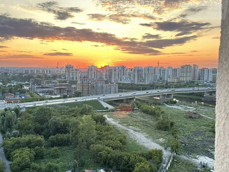 Новгородская улица, 3