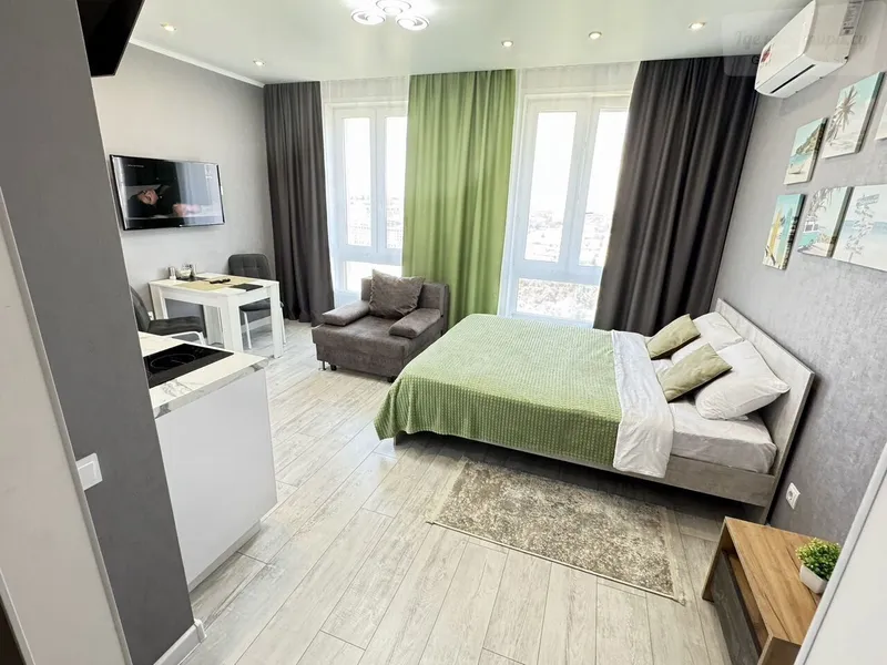 Новгородская улица, 3