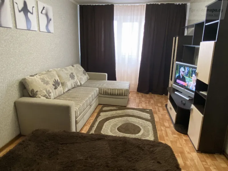 Таврическая улица, 6