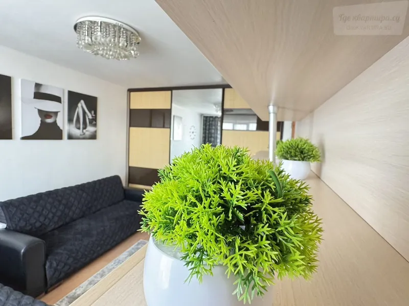 Харьковская улица, 27