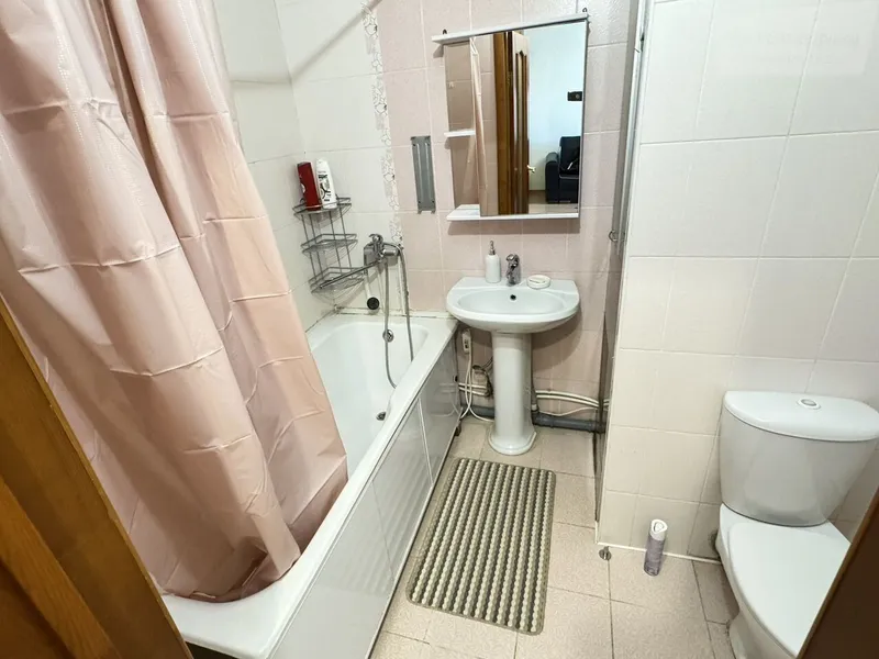 Харьковская улица, 27