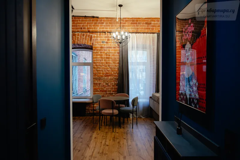 Нижне-Волжская набережная, 1