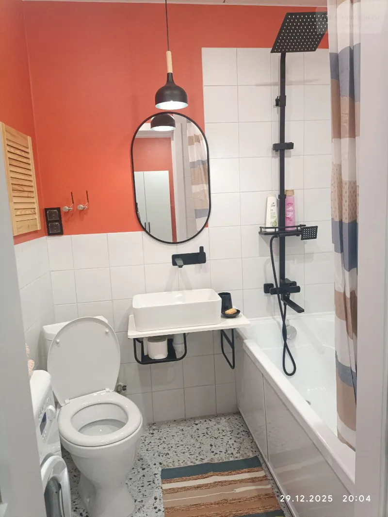 Апрельская улица, 19