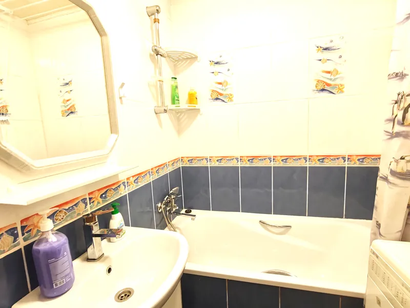 Первомайская улица, 36