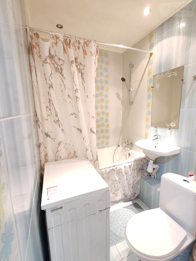 8-я Радиальная улица, 10