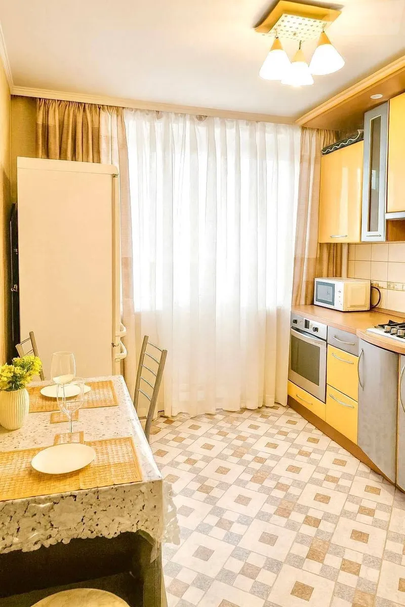 Ново-Садовая улица, 23