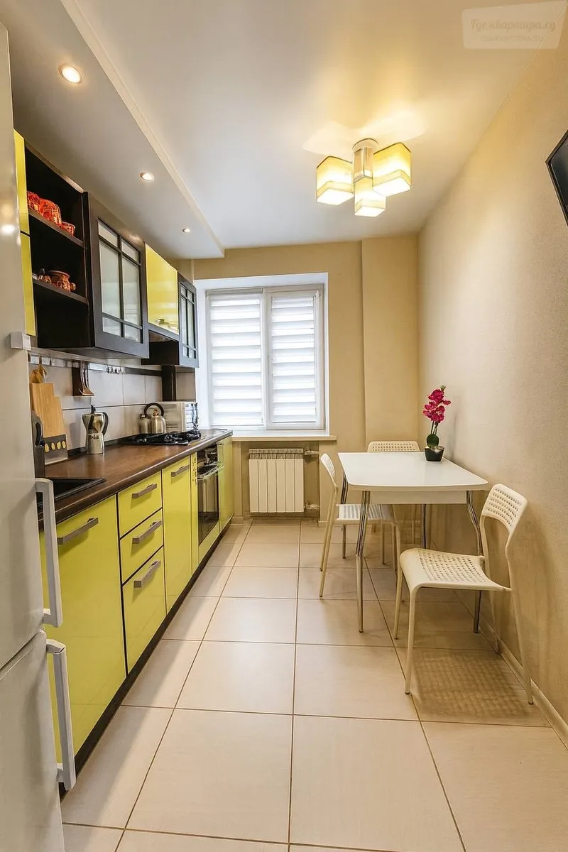 Уссурийская улица, 2