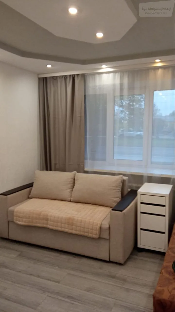 Октябрьская улица, 36