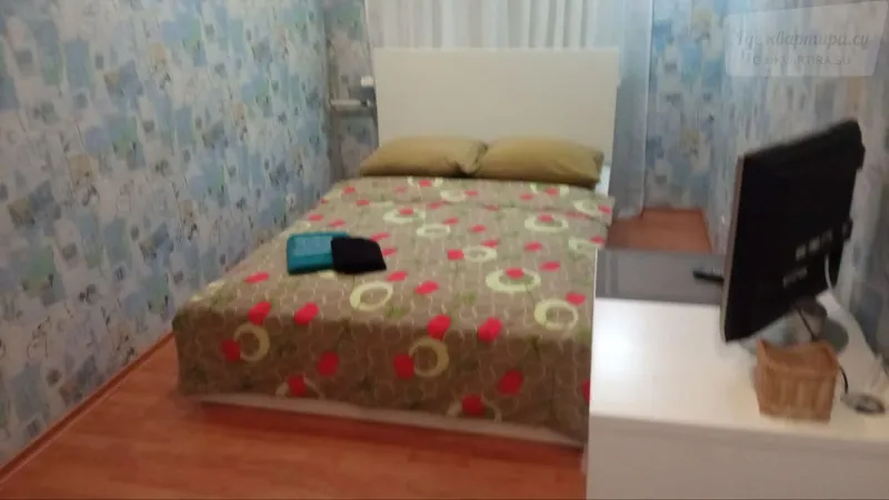 Октябрьская улица, 36