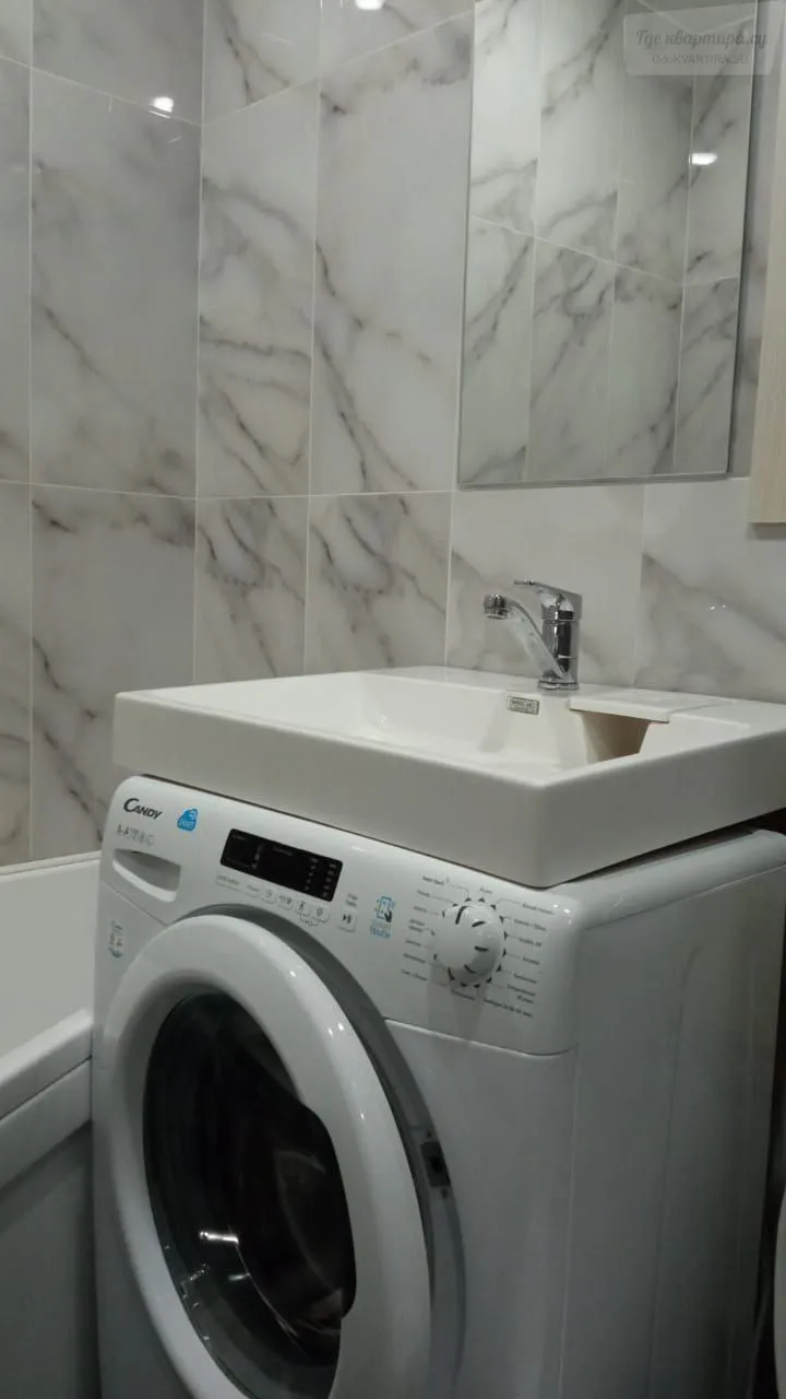 Октябрьская улица, 36