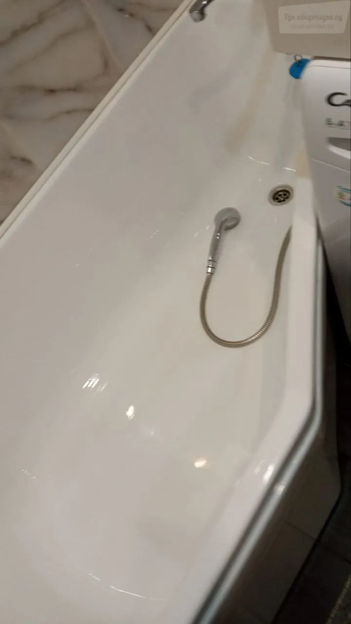 Октябрьская улица, 36