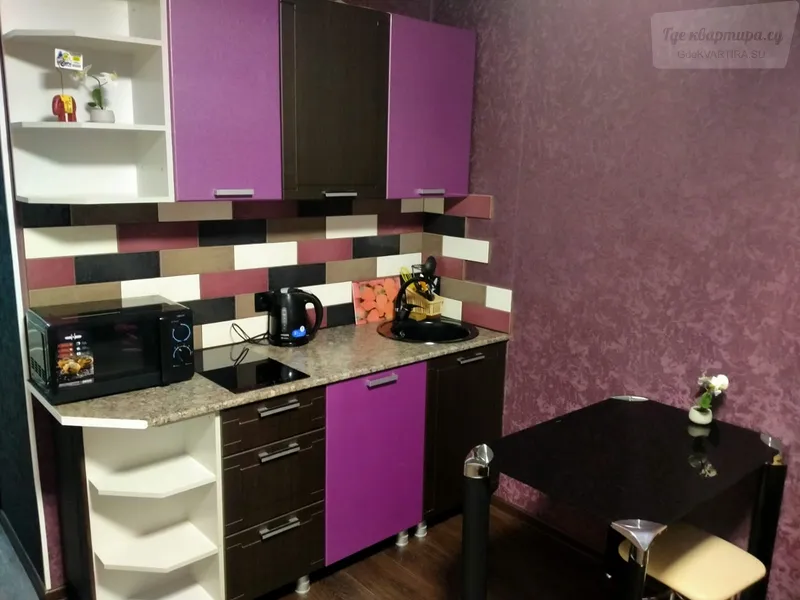 Колмовская набережная, 83