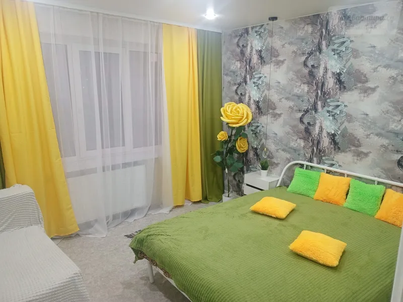 улица Космонавтов, 36