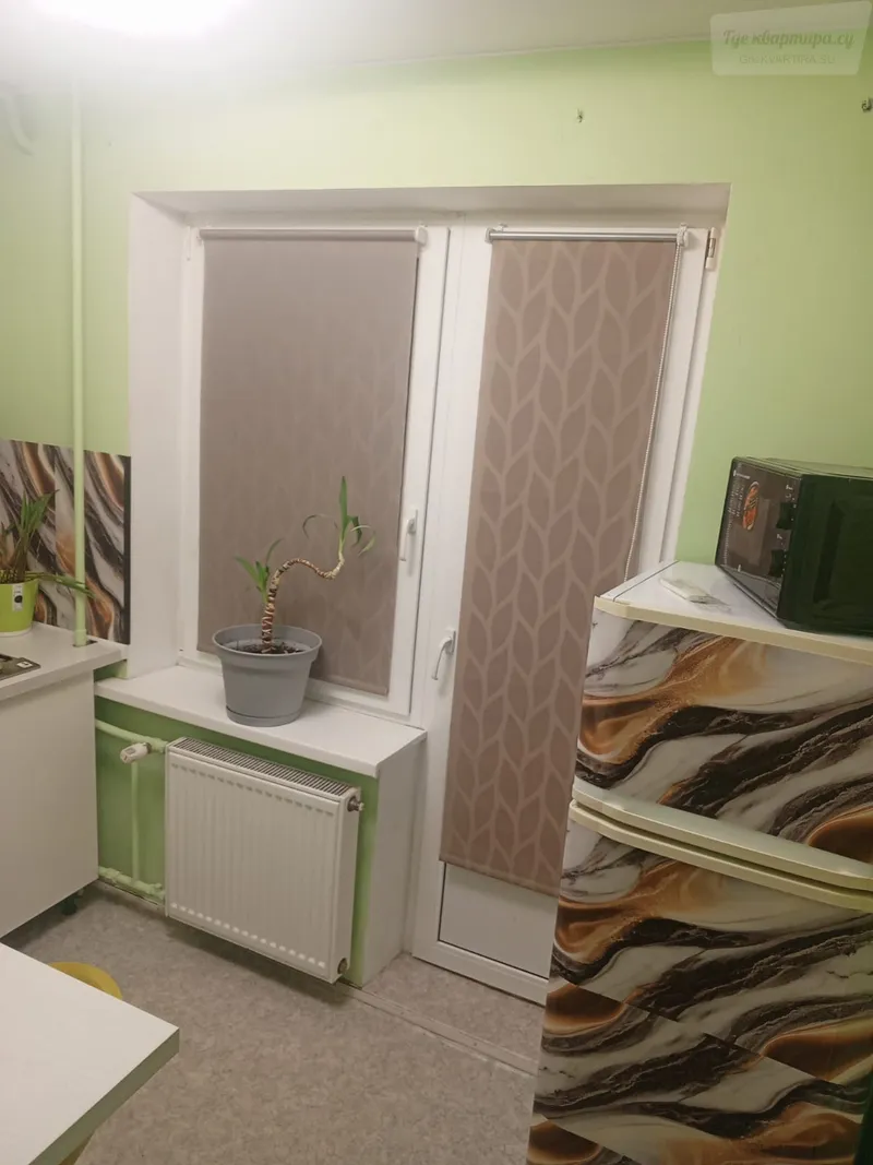 улица Космонавтов, 36