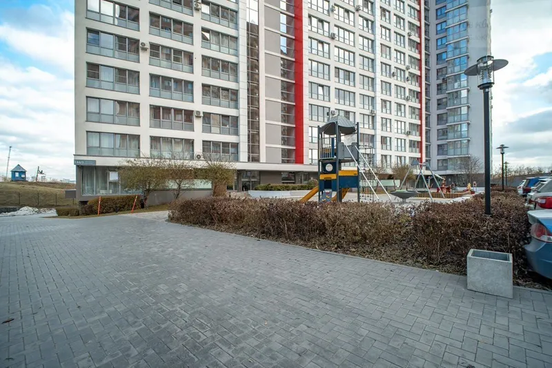 улица Немировича-Данченко, 144/3