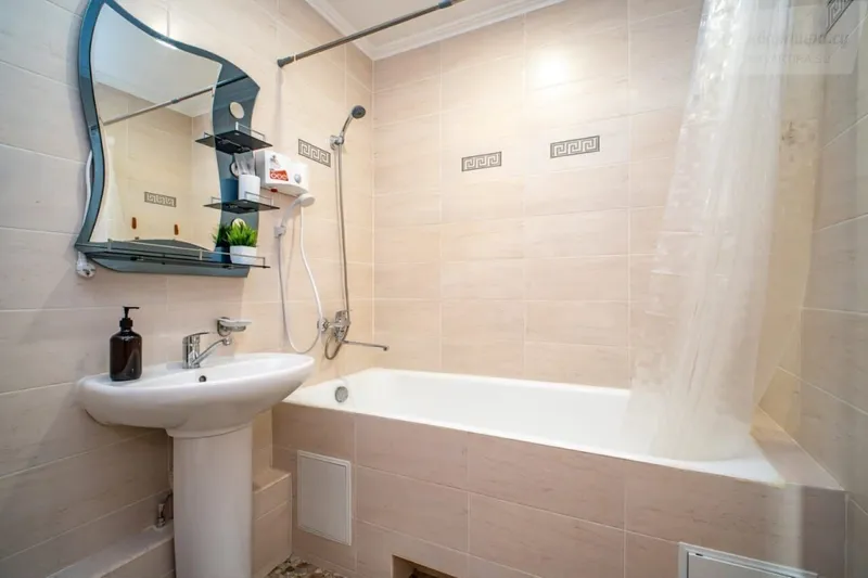 улица Немировича-Данченко, 148/2