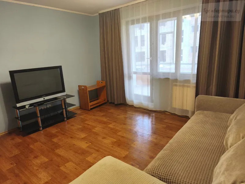 улица 78-й Добровольческой Бригады, 4