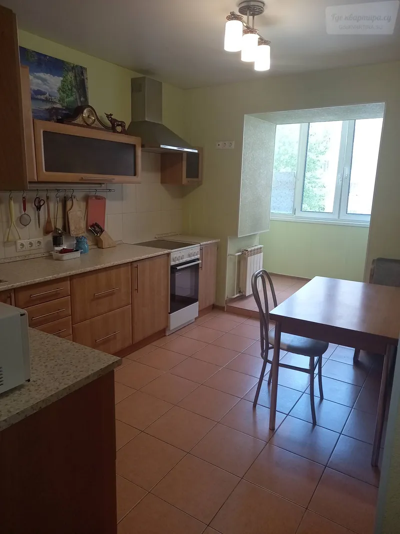 Учебная улица, 7