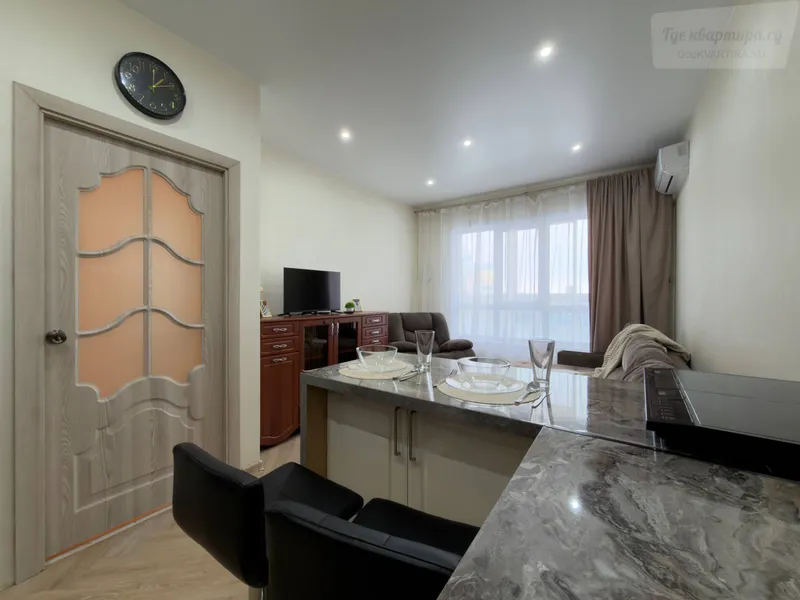 улица Ясный Берег, 1/1