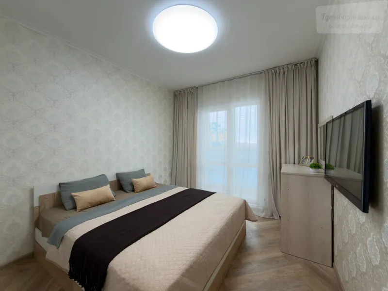 улица Ясный Берег, 1/1