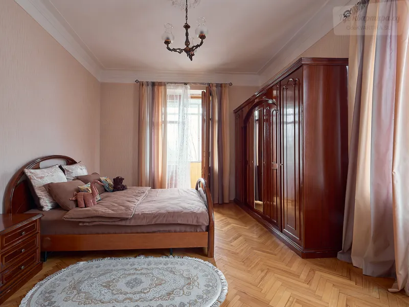 Фото квартиры: улица Крайнего, 45