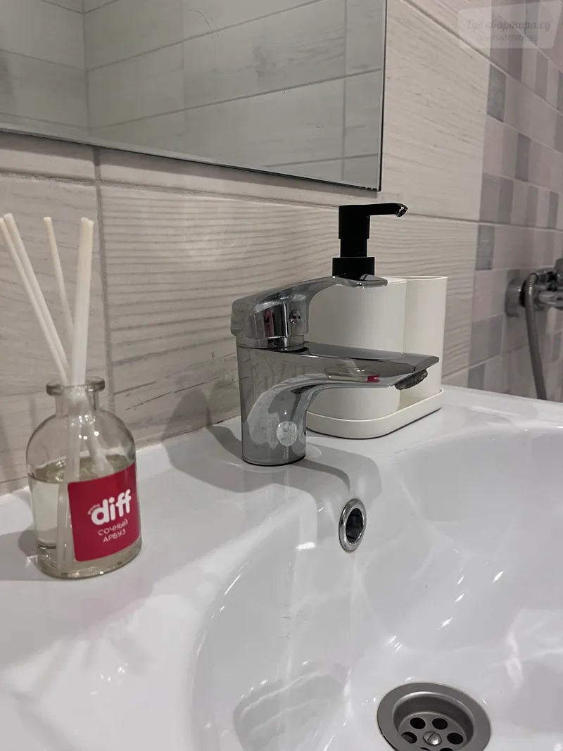 улица Строителя Николая Шишкина, 3/1