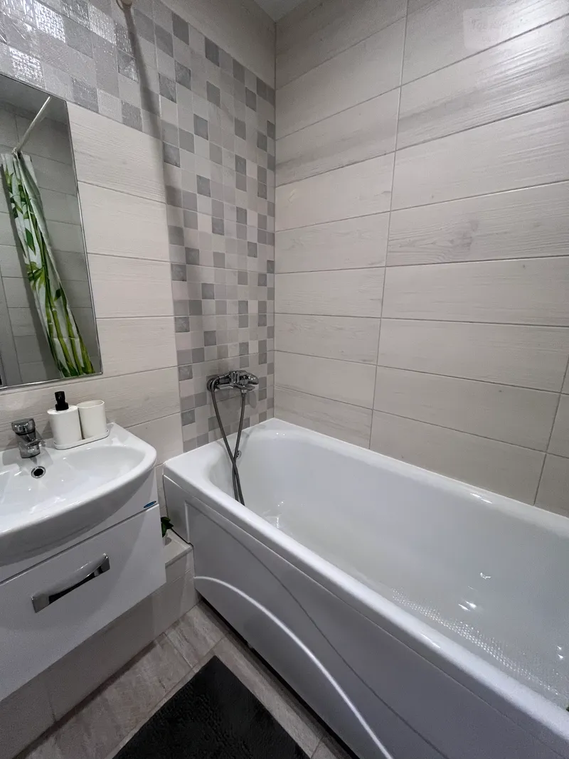 улица Строителя Николая Шишкина, 3/1