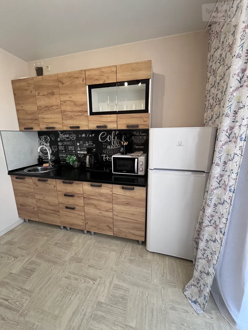 улица Строителя Николая Шишкина, 3/1