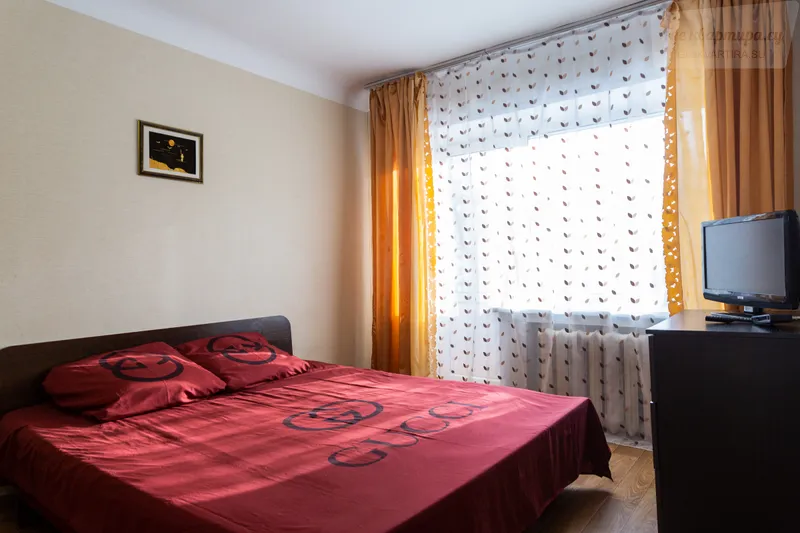 улица Ленина, 75