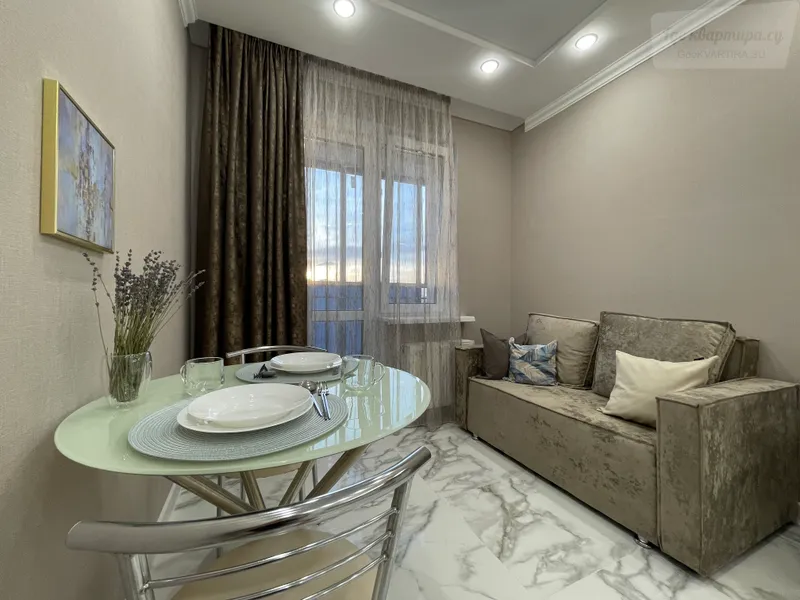 Проточная улица, 6