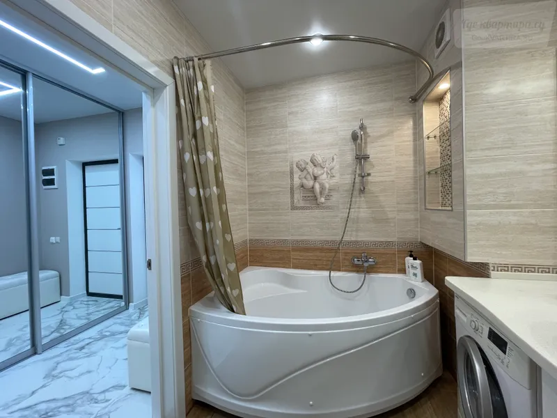 Проточная улица, 6