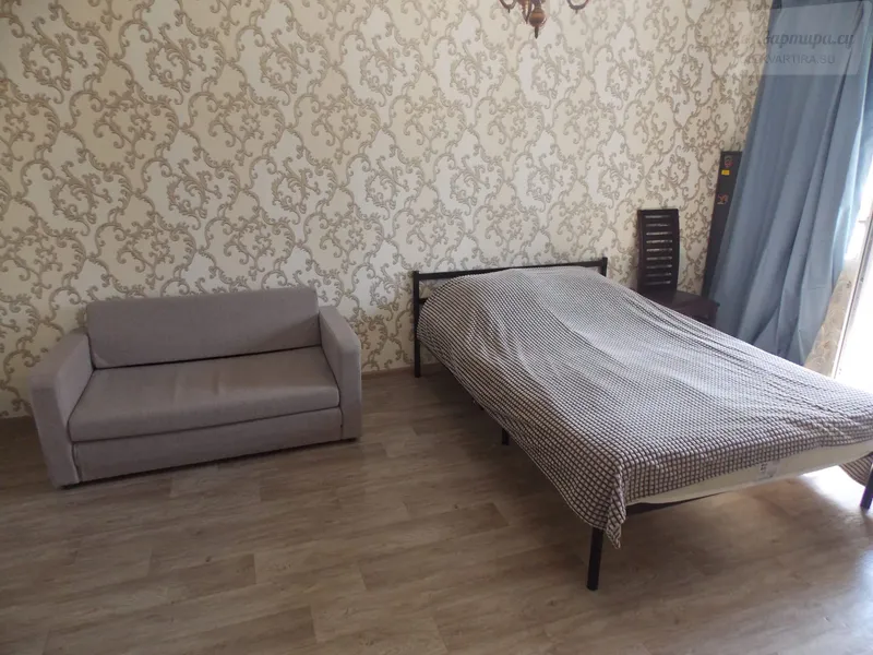 Волгоградская улица, 1