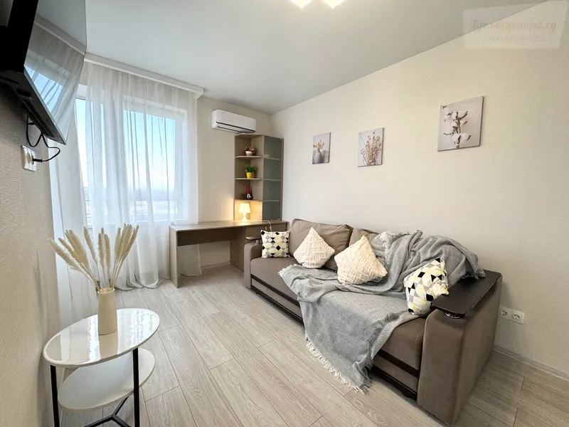 Фото квартиры: улица Ларина, 45с1