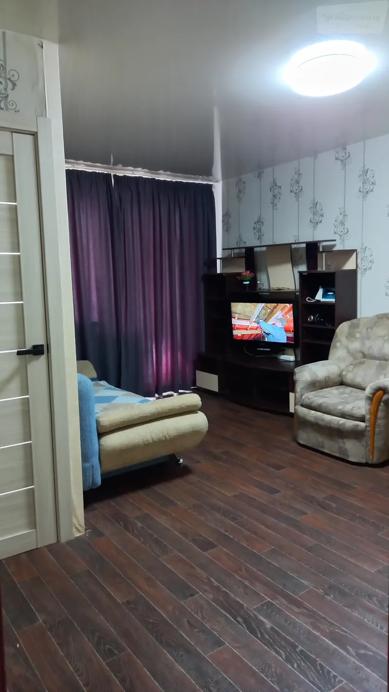 площадь имени 50-летия Октября, 7А