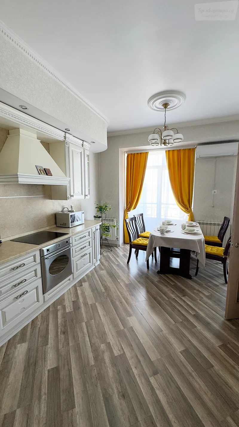 Фото квартиры: Набережная улица, 5В